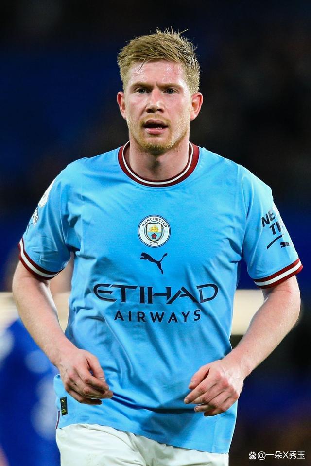 罗伯托·克莱门特在 1972 年跨年夜因运送赈灾物资失事，精神感动了整个棒球界