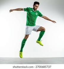 记者：杨希、向余望对阵韩国U22时大概率无法出场